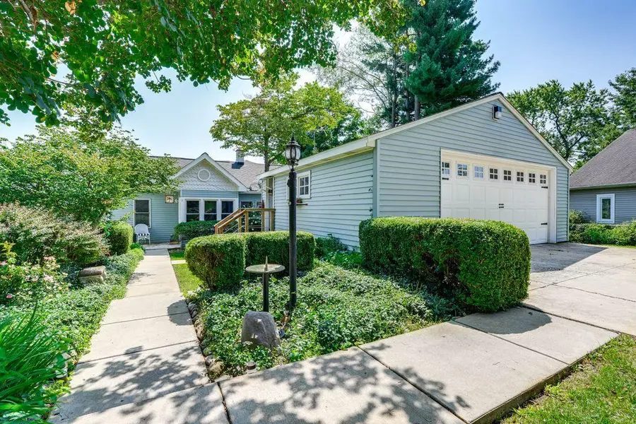 51479 Summit Street, Paw Paw, MI 49079 - Image #3