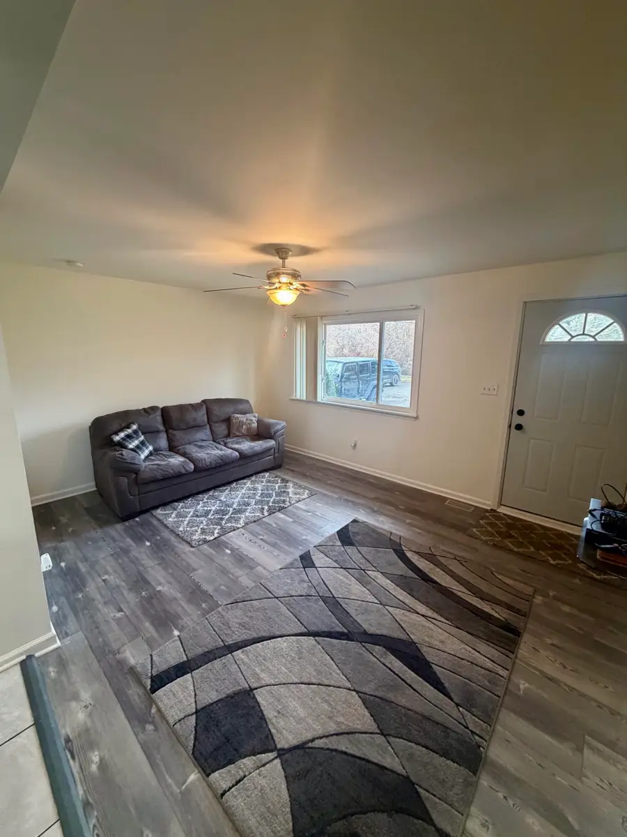 45867 Wear Road, Belleville, MI 48111 - Image #3