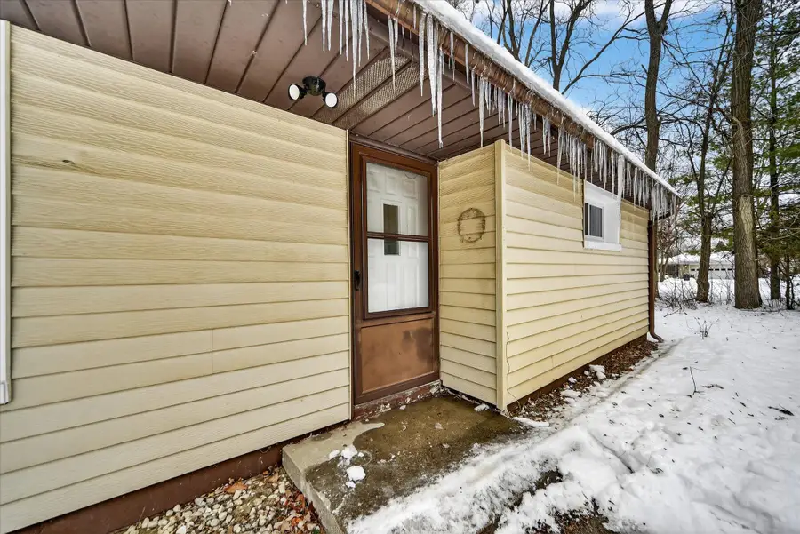 2370 Raby Road, East Lansing, MI 48823 - Image #3