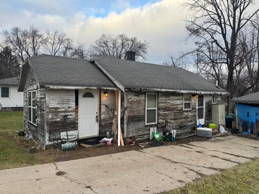 4034 Childs Avenue Nw, Comstock Park, MI 49321 - Image #2