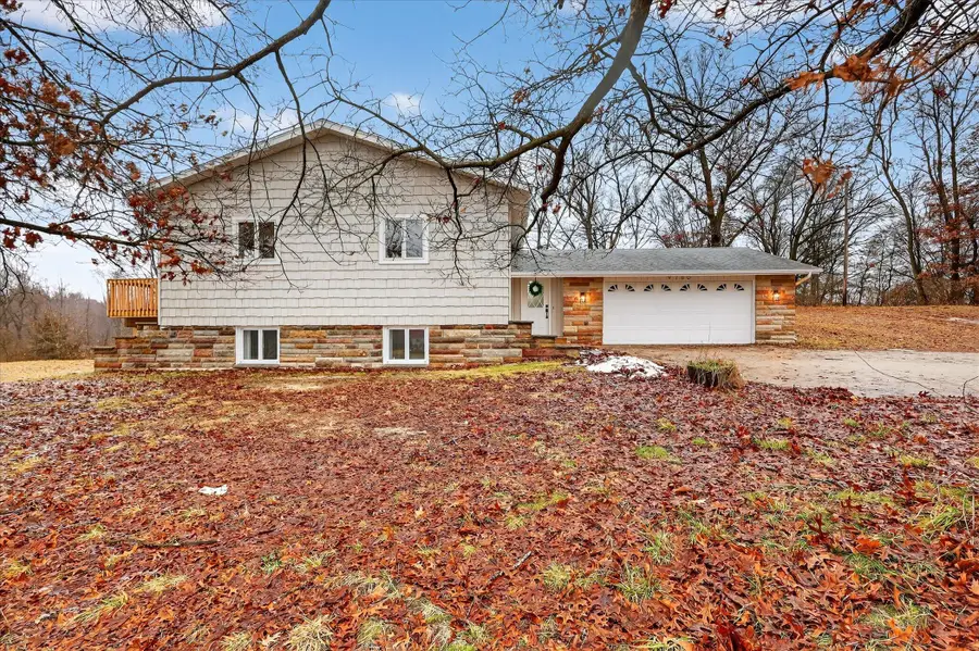 9780 Courtland Drive Ne, Rockford, MI 49341 - Image #2