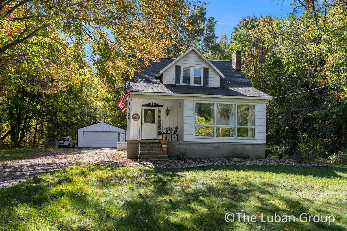 10320 Fillmore Street, Zeeland, MI 49464 - Image #1