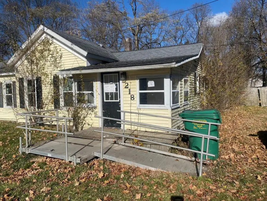 218 W Market Street, Centreville, MI 49032 - Image #3