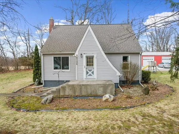 2128 Occidental Highway, Adrian, MI 49221