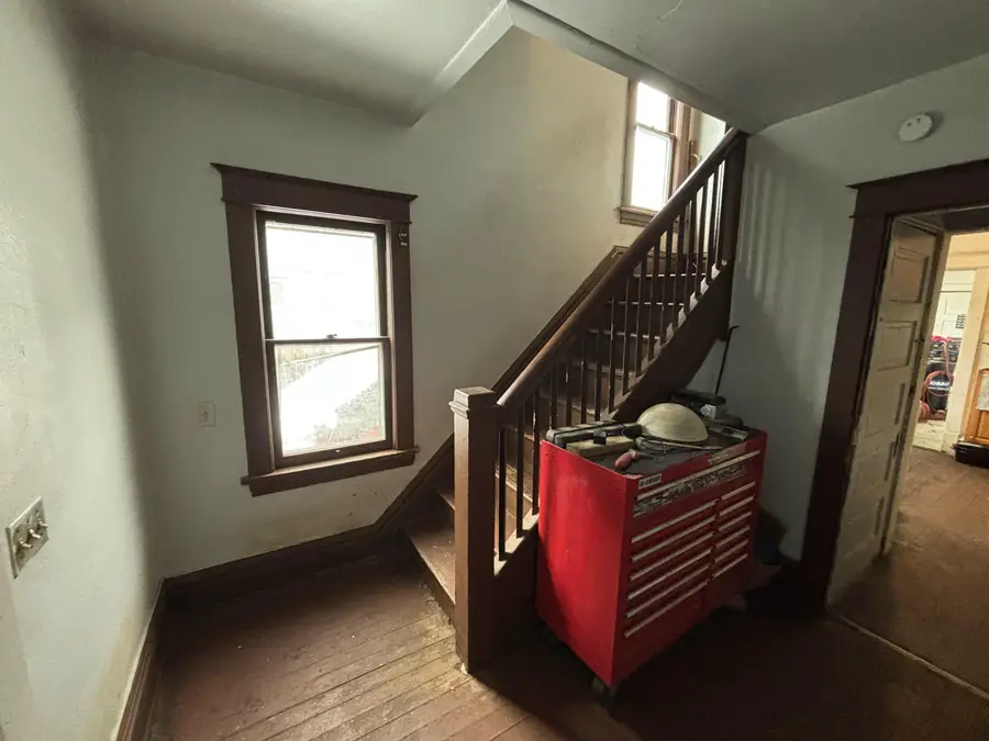 1517 E Stockbridge Avenue, Kalamazoo, MI 49001 - #2