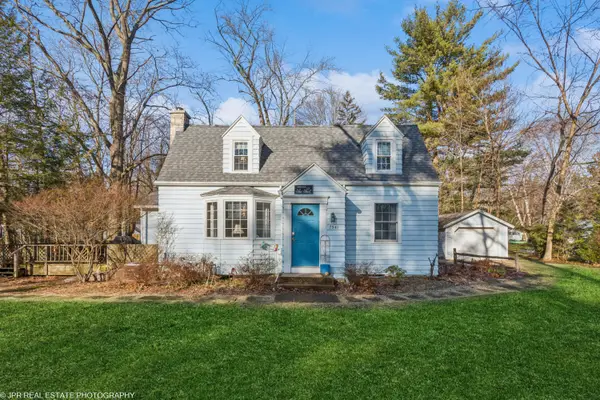 7541 Harbert Road, Sawyer, MI 49125