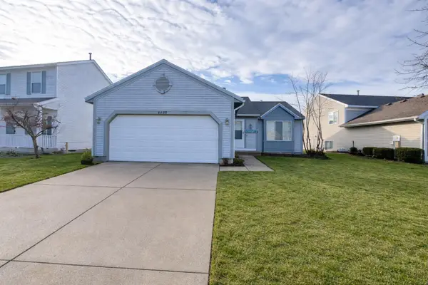 4495 Brookmeadow Drive Se, Grand Rapids, MI 49512