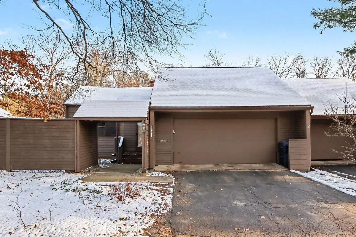 1008 Cohasset Lane, Kalamazoo, MI 49008 - Image #1