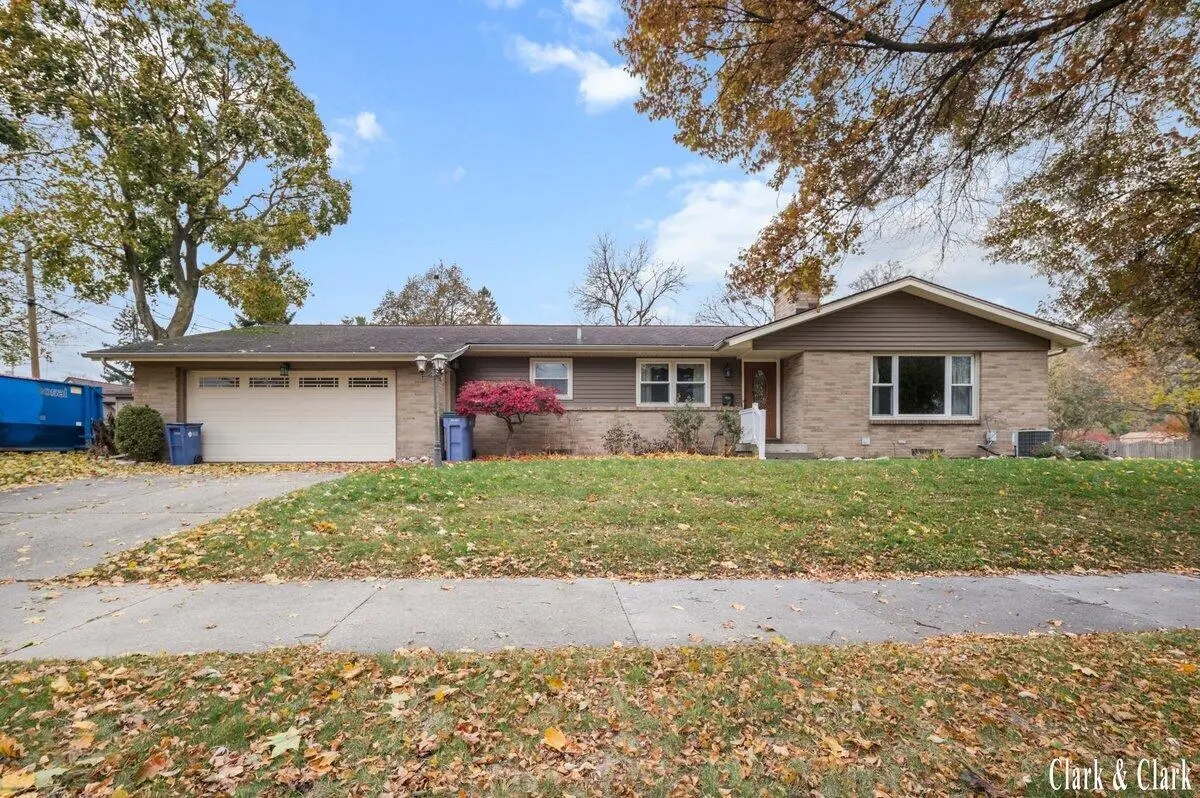 700 Aberdeen Street Ne, Grand Rapids, MI 49505 - Image #1