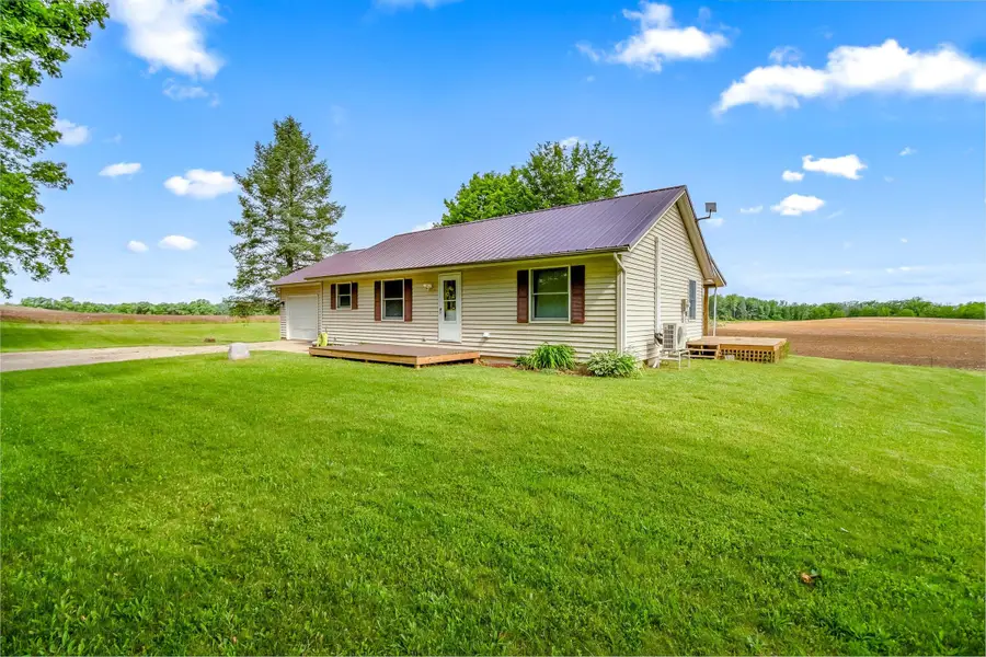 15086 Schultz Road, Albion, MI 49224 - Image #2