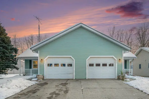 231 W Lovell Street, Schoolcraft, MI 49087