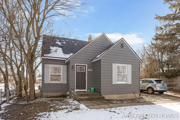 1638 32nd Street Sw, Wyoming, MI 49508