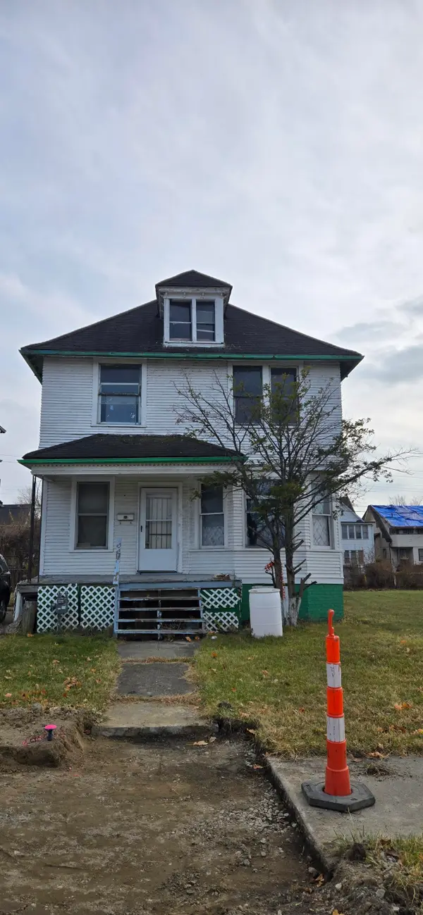 199 Waverly, Highland Park, MI 48203