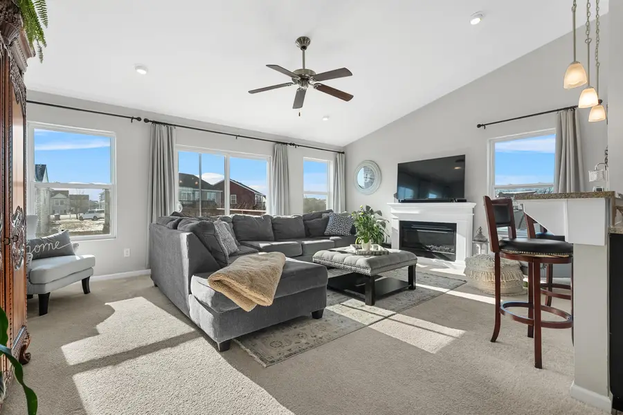 1327 Gardner Pond Lane, Vicksburg, MI 49097 - Image #2