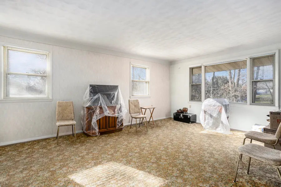 15313 Doster Road, Plainwell, MI 49080 - Image #3