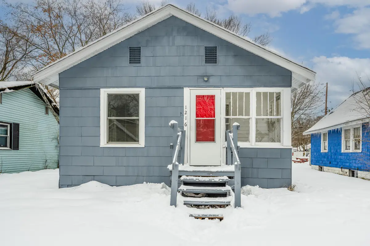 1216 Broadway, Benton Harbor, MI 49022 - #1