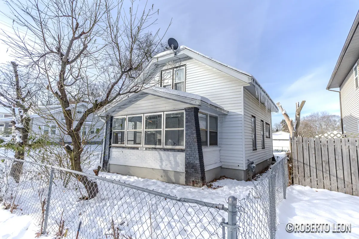 957 Kensington Avenue Sw, Grand Rapids, MI 49503 - Image #1
