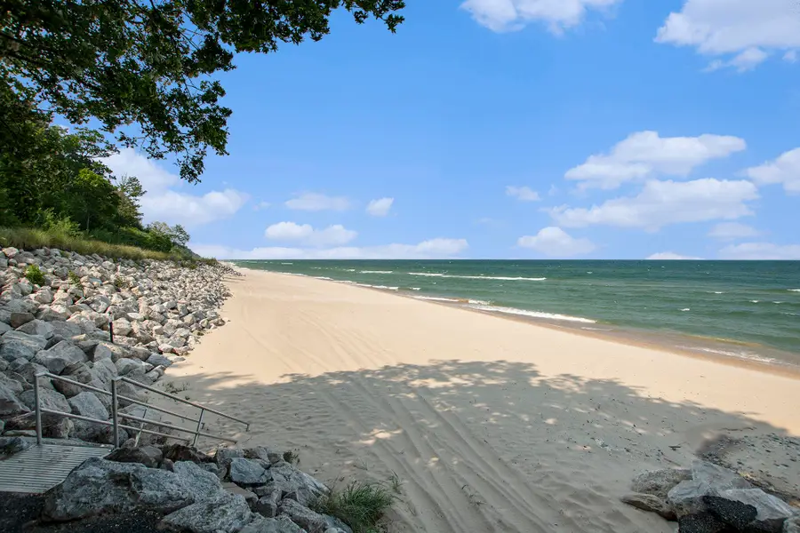 7251 Beverly Drive, South Haven, MI 49090 - Image #2