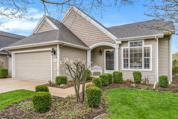 2219 Gray Oak Cove #37, Portage, MI 49024