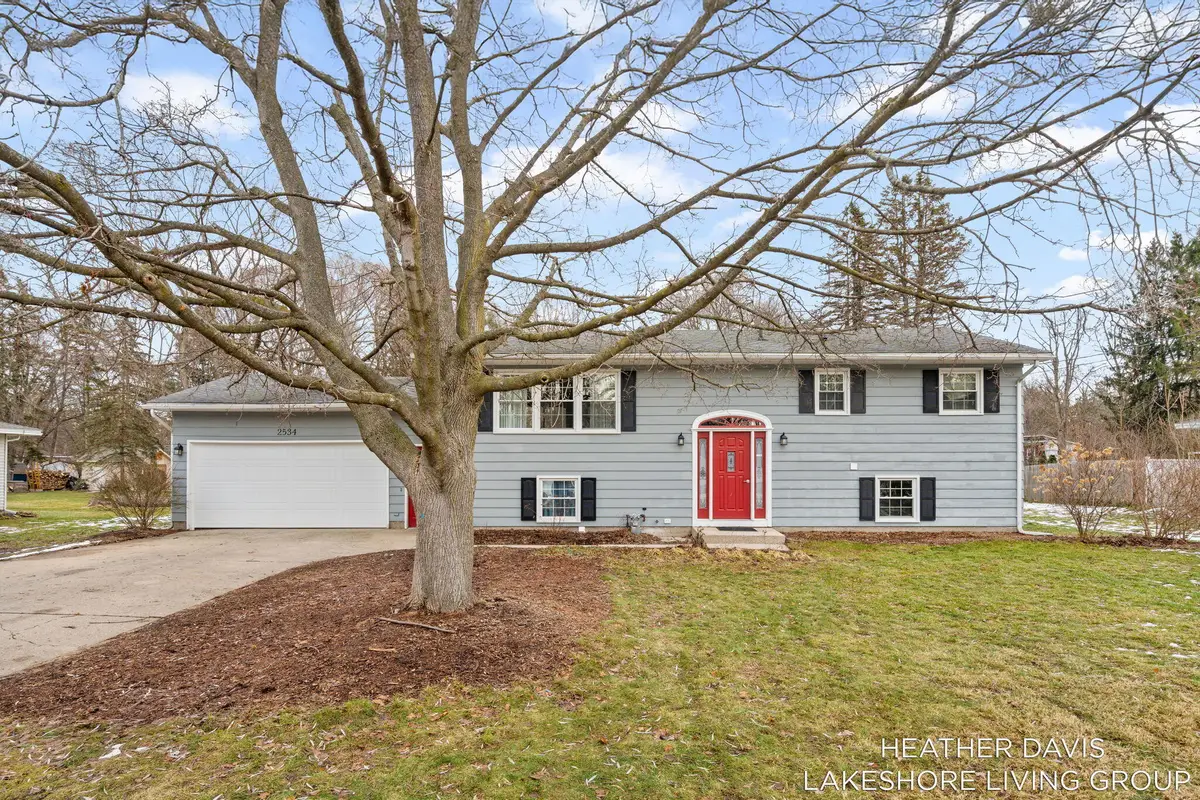 2534 William Avenue, Holland, MI 49424 - Image #1