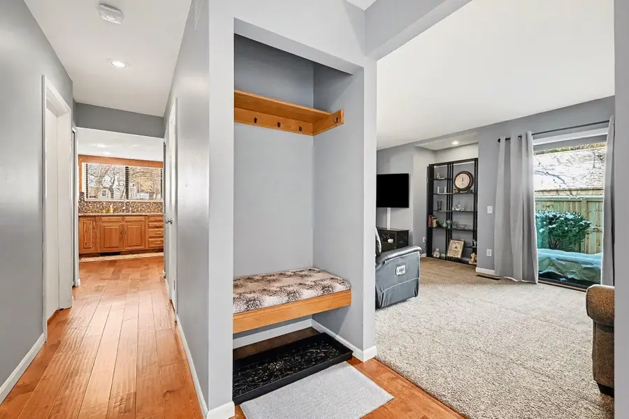 221 Paisley Court, Kalamazoo, MI 49006 - Image #3