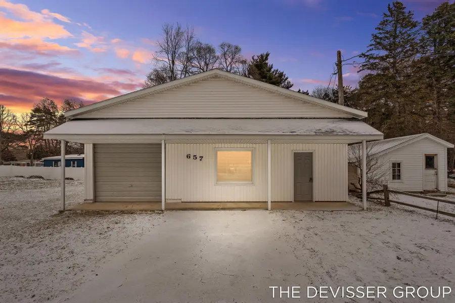 657 Butternut Drive, Holland, MI 49424 - Image #2