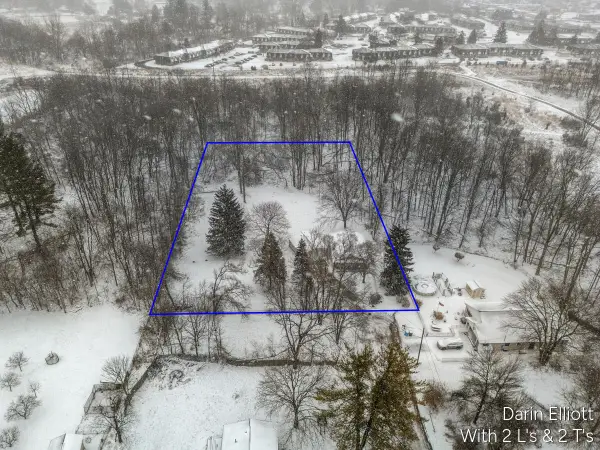 2110 Worden Street, Lansing, MI 48910