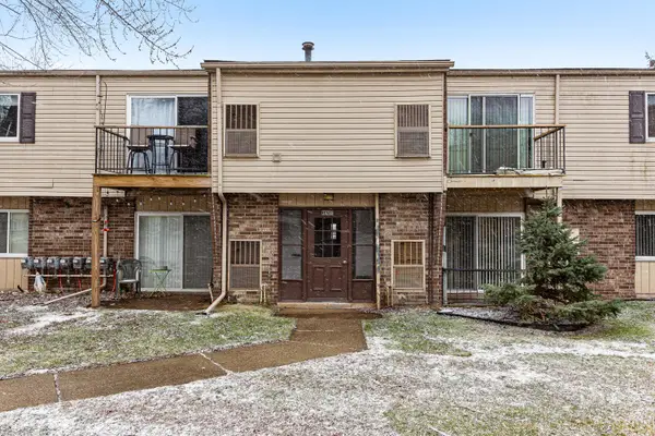 38250 Fairway Court #69B, Clinton Twp, MI 48038