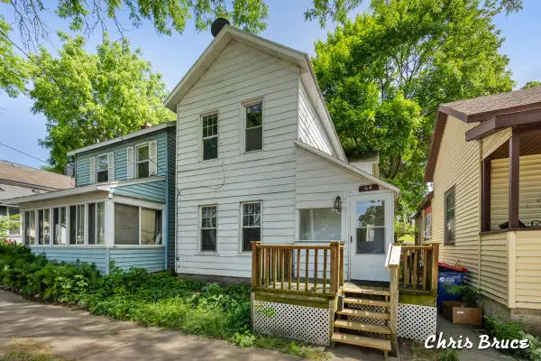 64 Quimby Street Ne, Grand Rapids, MI 49505