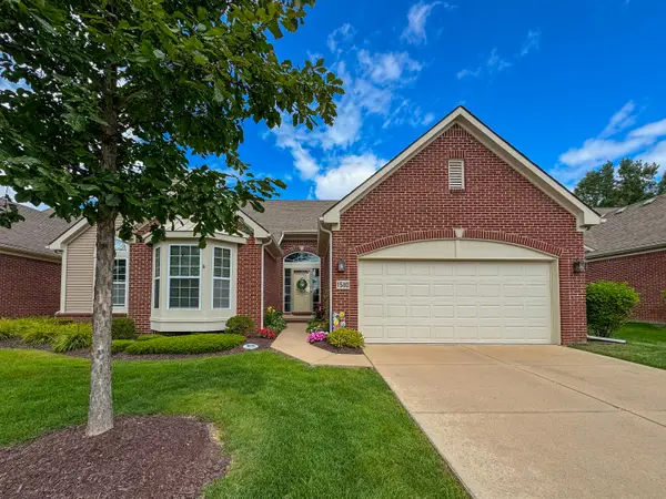 1510 Andover Circle, Commerce Twp, MI 48390