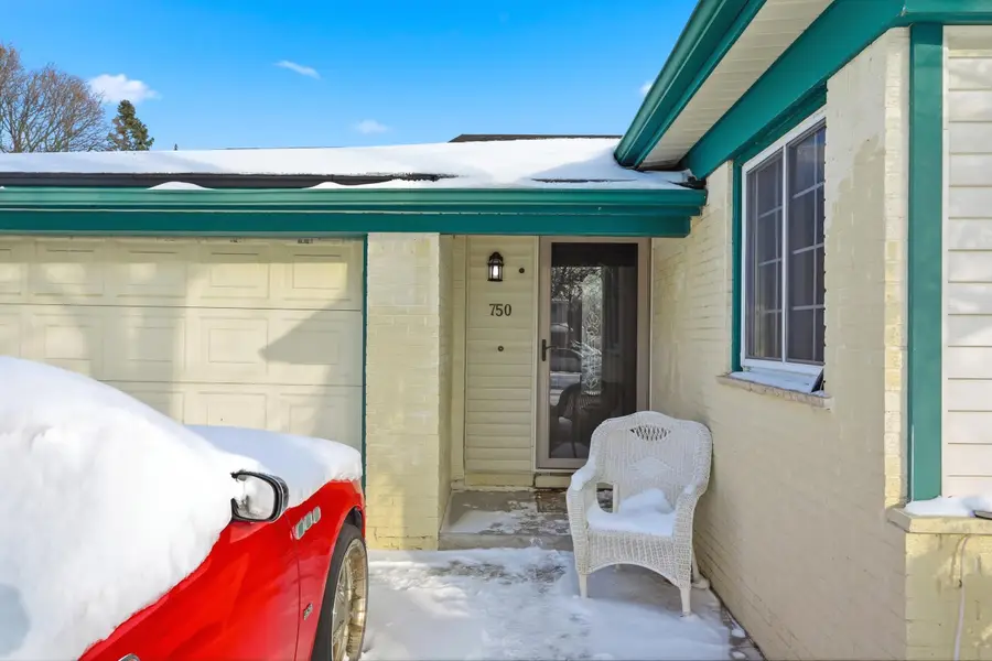 750 Southampton Court, Auburn Hills, MI 48326 - #2