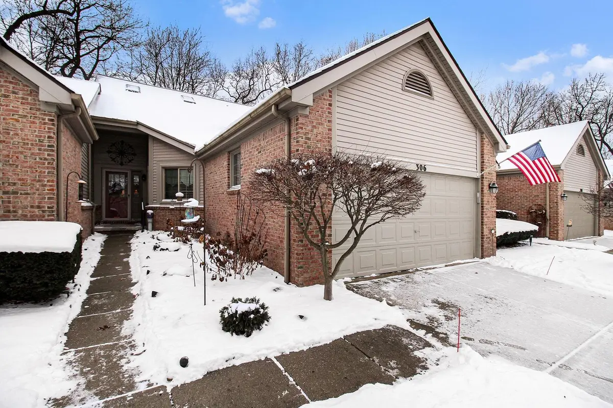 306 Pineknoll Court, Brighton, MI 48116 - Image #1