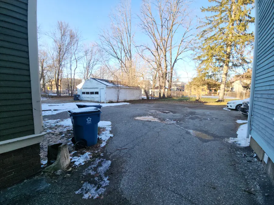 306 W Dutton Street, Kalamazoo, MI 49007 - Image #3