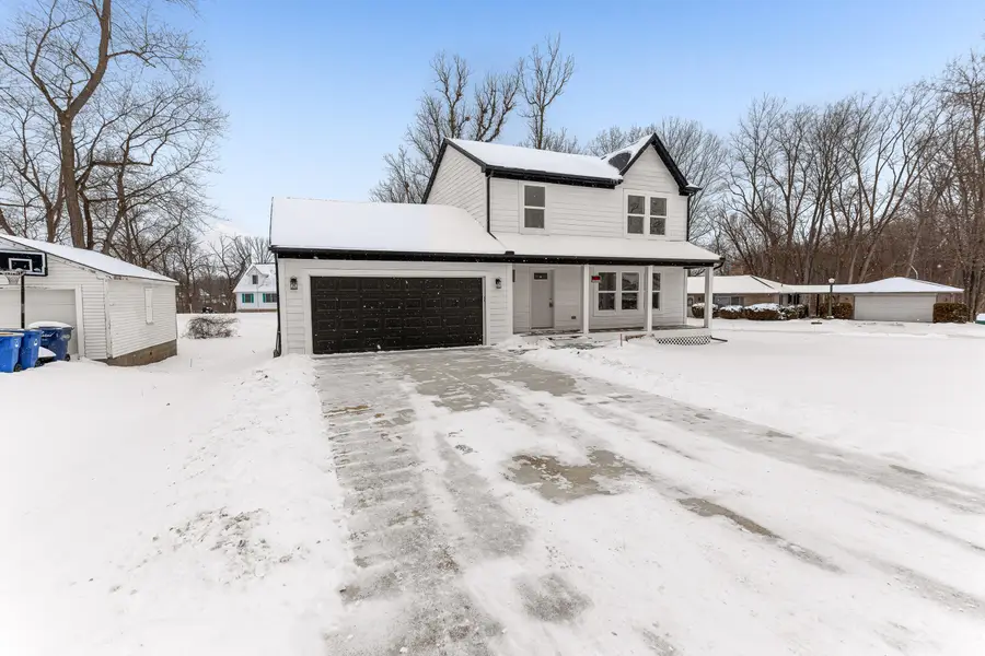 1104 Tecumseh Avenue, Waterford, MI 48327 - Image #2