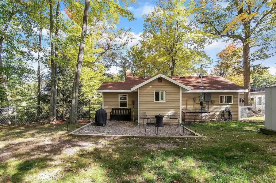 11229 Lake Street, Evart, MI 49631 - Image #2