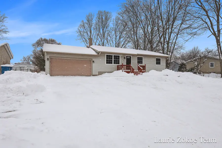 111 Ann Street, Coopersville, MI 49404 - Image #2