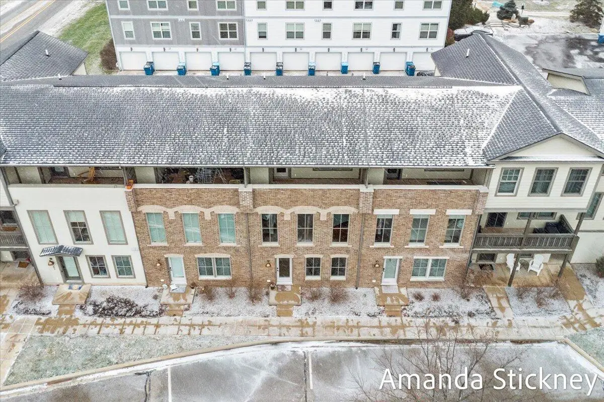 2078 Celadon Ne, Grand Rapids, MI 49525 - Image #1