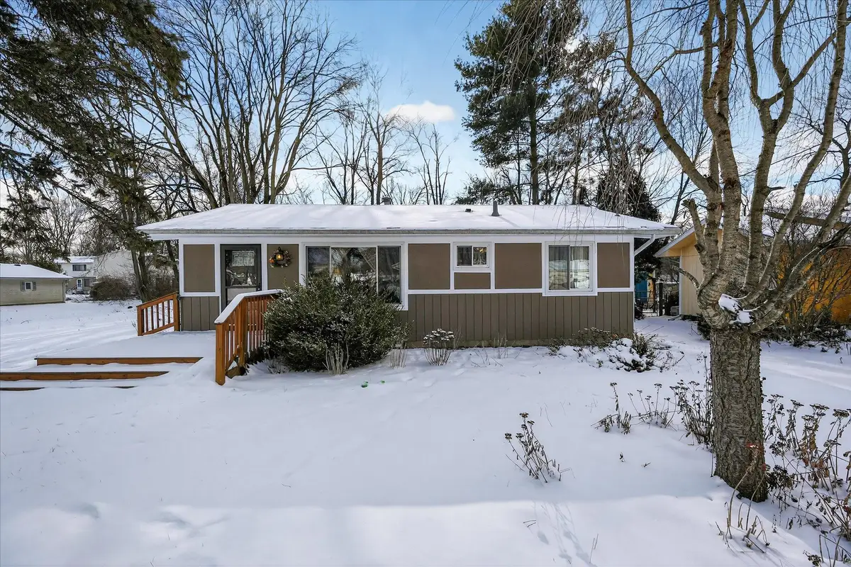 217 Portage Street, Pinckney, MI 48169 - Image #1