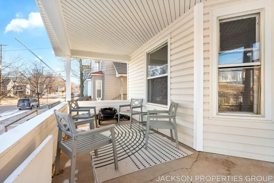 224 Spencer Street Ne, Grand Rapids, MI 49505 - Image #3