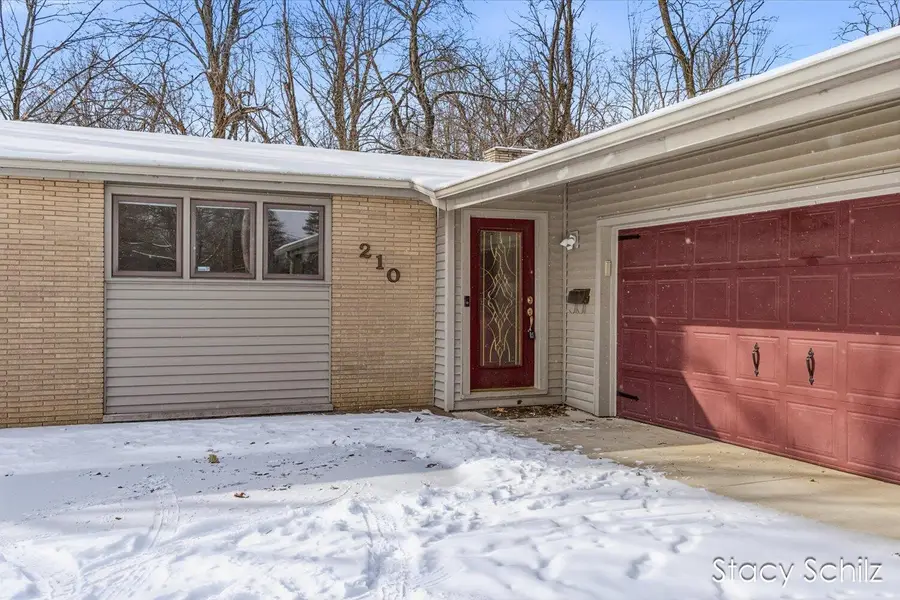 210 S Brewer Drive, Battle Creek, MI 49015 - Image #3