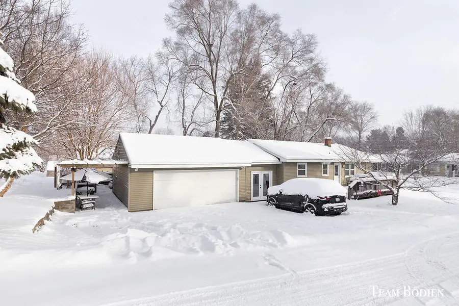 3807 Balsam Avenue Ne, Grand Rapids, MI 49525 - Image #3