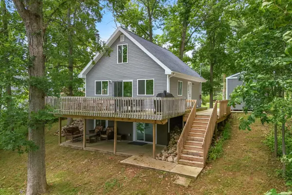 10911 Woodbrook Drive, Cement City, MI 49233