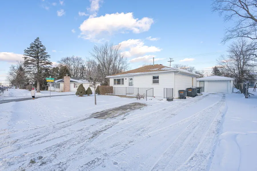 3197 Crooks Road, Rochester Hills, MI 48309 - Image #2
