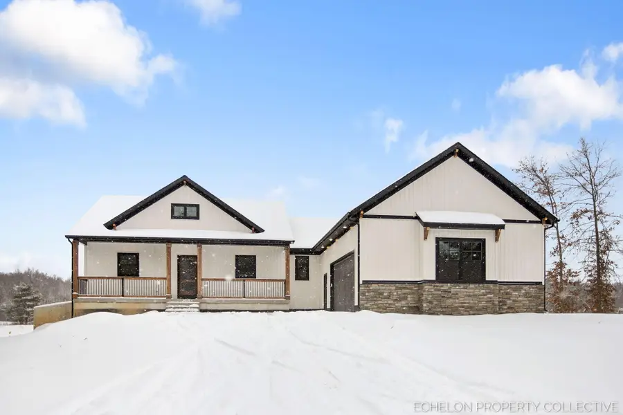 3317 E Sternberg Road, Fruitport, MI 49415 - Image #2