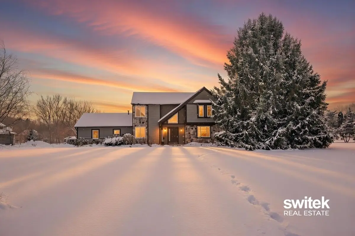 9750 Meadow Valley Se, Caledonia, MI 49316 - Image #1