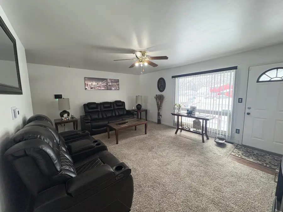 3401 S Deerfield Avenue, Lansing, MI 48911 - Image #3