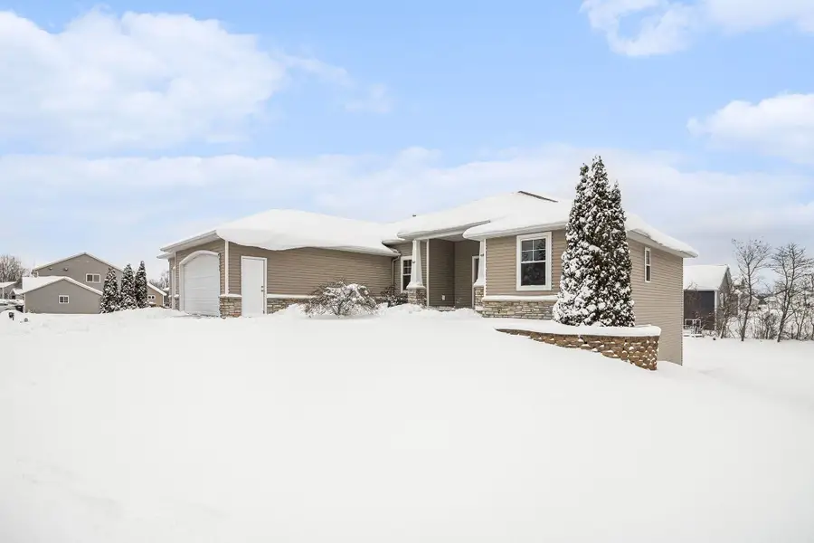 6768 Northfield Drive Sw, Byron Center, MI 49315 - #2