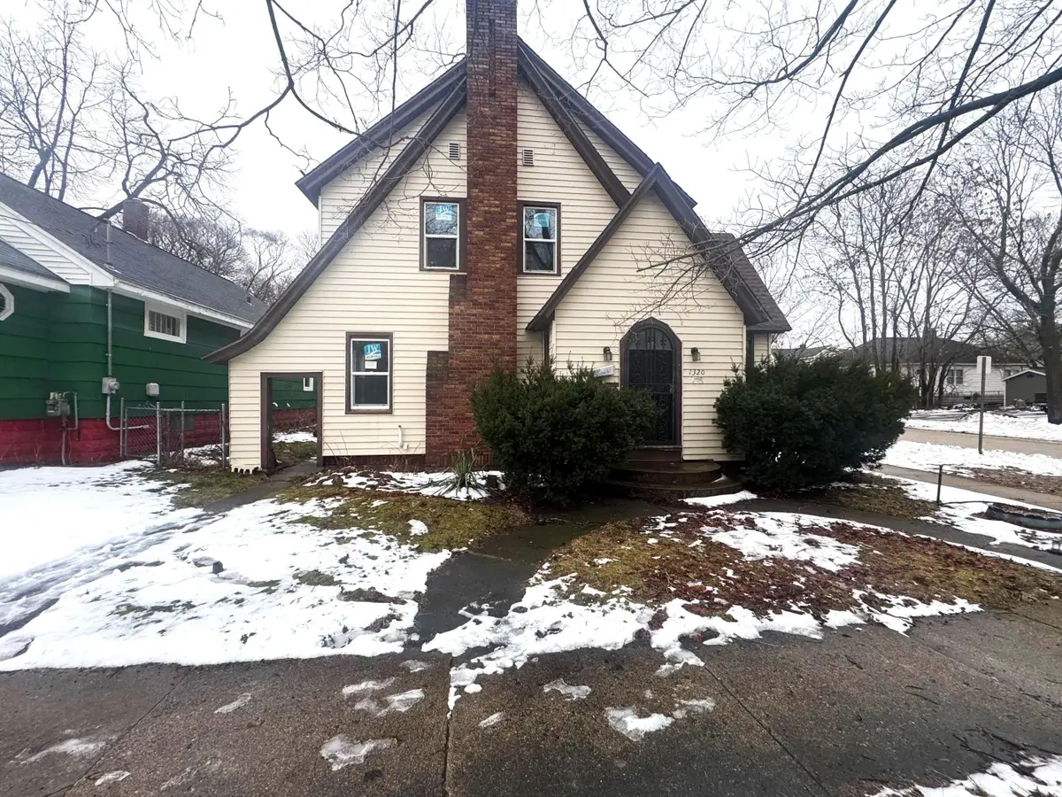 1320 6th Street, Muskegon, MI 49441 - #1