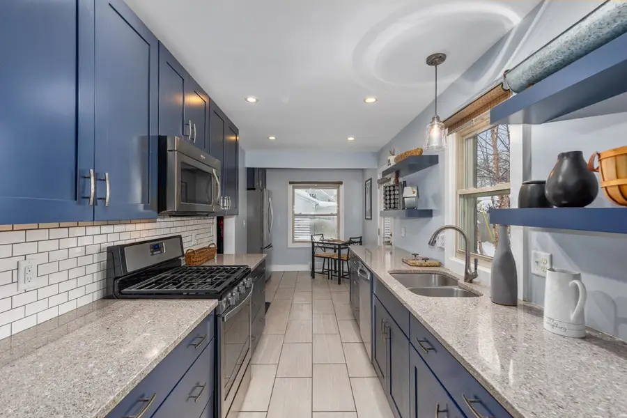 1407 Edgewood Avenue Se, Grand Rapids, MI 49506 - Image #3