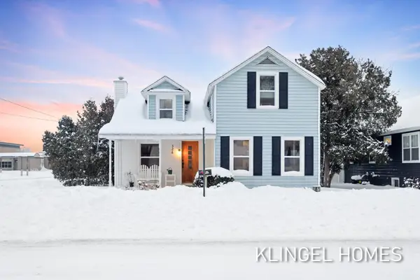 326 South Street, Spring Lake, MI 49456